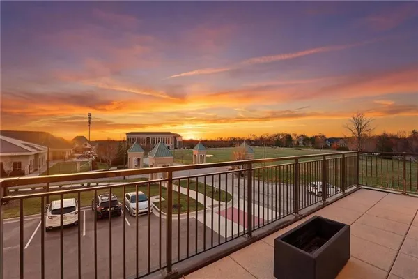 $1,790,000 | 4951 West 134th Street, Unit 204, Leawood, KS 66224