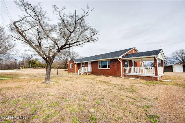 $299,000 | 8100 Highway 55, Dover, NC 28526