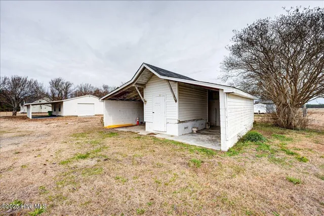 $299,000 | 8100 Highway 55, Dover, NC 28526