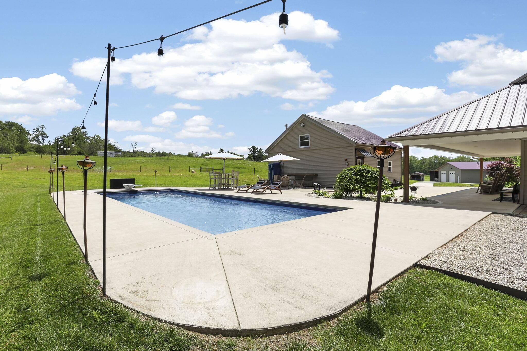 1123 Falls Road Bainbridge, OH 45612 - Photo 68 of 100 67-web-or-mls-939A5680