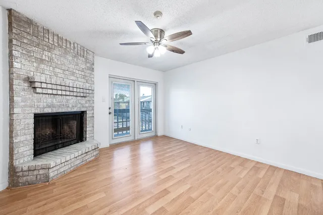 $109,000 | 260 El Dorado Boulevard, Unit 2612, Houston, TX 77598