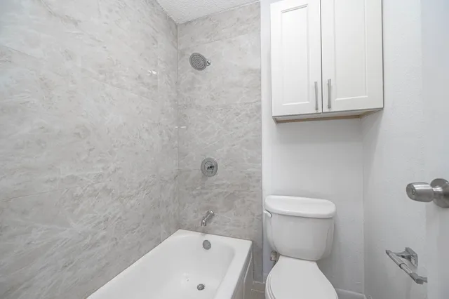 $109,000 | 260 El Dorado Boulevard, Unit 2612, Houston, TX 77598