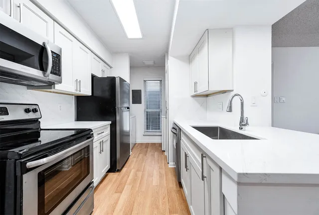 $109,000 | 260 El Dorado Boulevard, Unit 2612, Houston, TX 77598