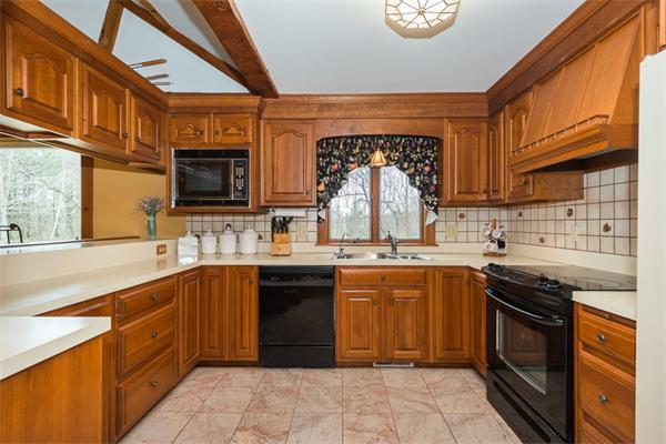 5 Pine Island Road Newbury, MA 01951 - Photo 11 of 24 Gallery Image 11