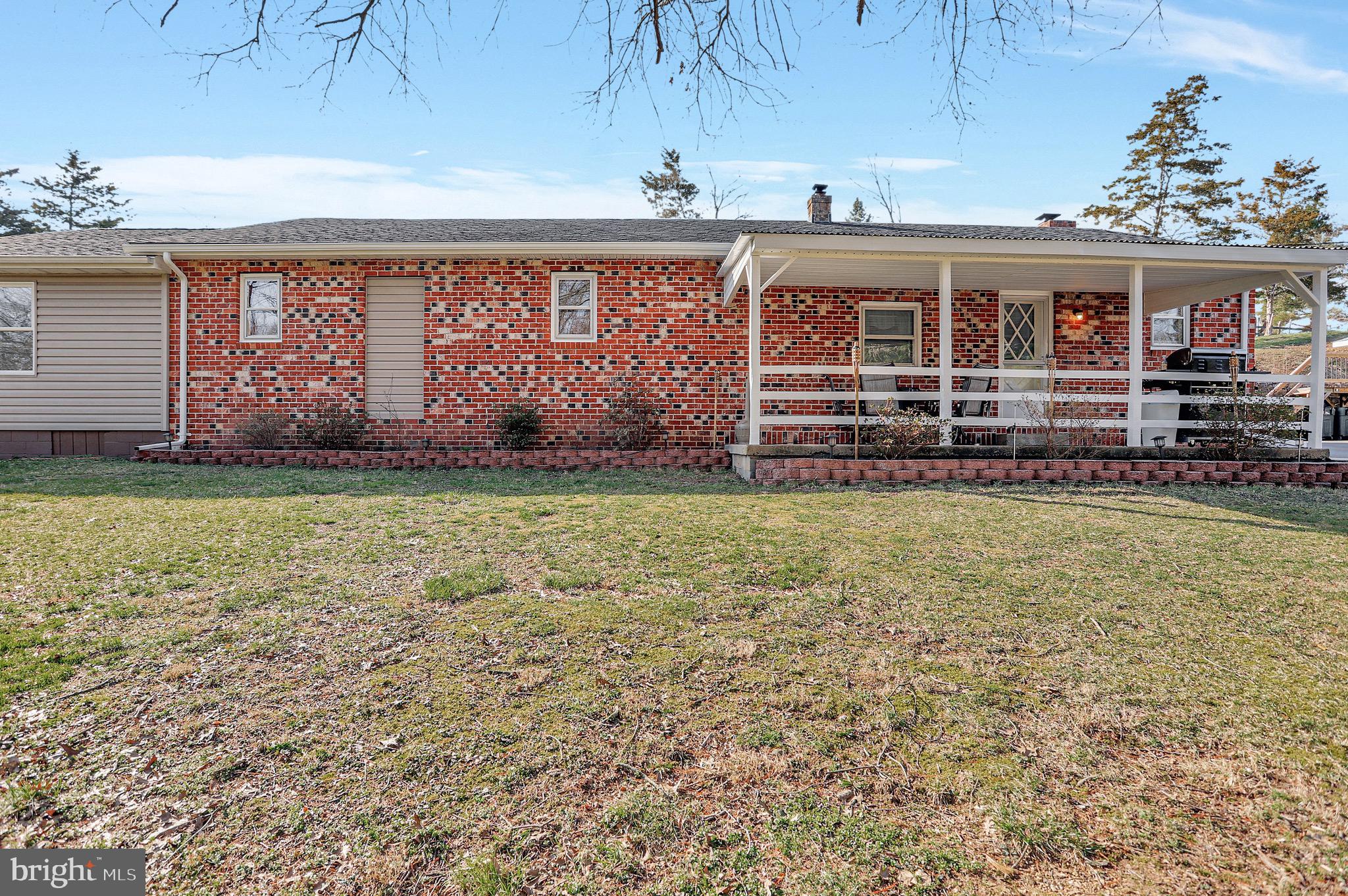 13868 Cresspond Road Clear Spring, MD 21722 - Photo 2 of 36 Gallery Image 2