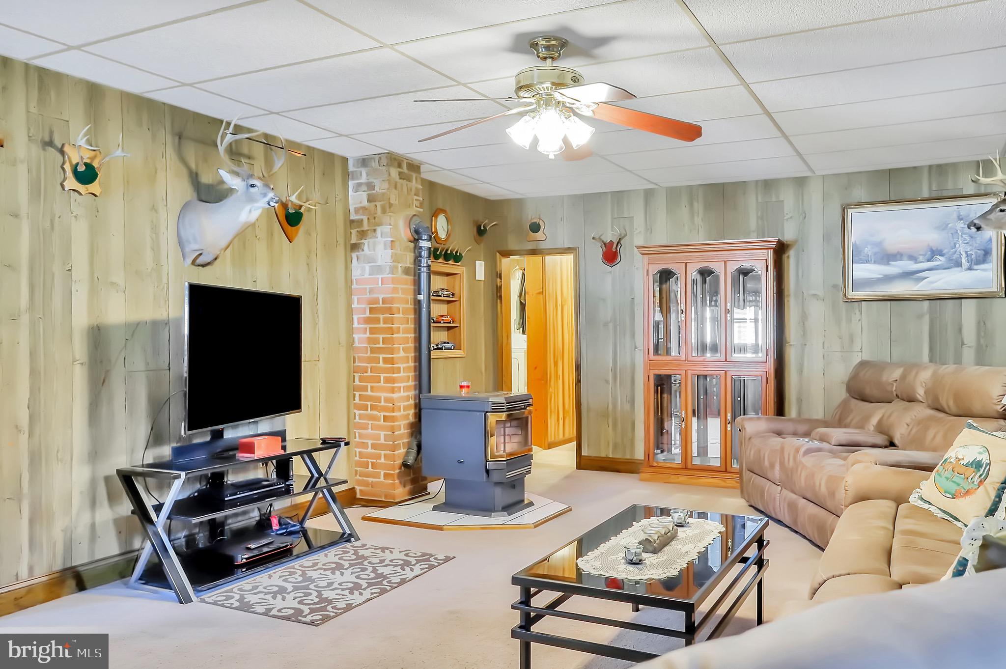 13868 Cresspond Road Clear Spring, MD 21722 - Photo 11 of 36 Gallery Image 11