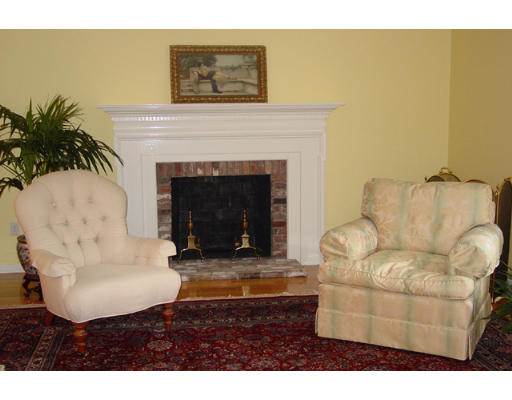 11 Turner Ridge Road Marlborough, MA 01752 - Photo 2 of 14 Gallery Image 2