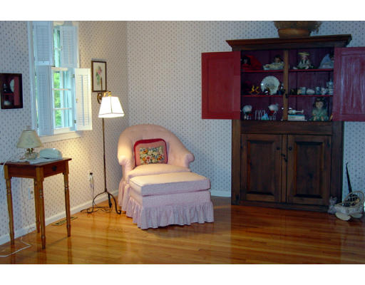 11 Turner Ridge Road Marlborough, MA 01752 - Photo 10 of 14 Gallery Image 10