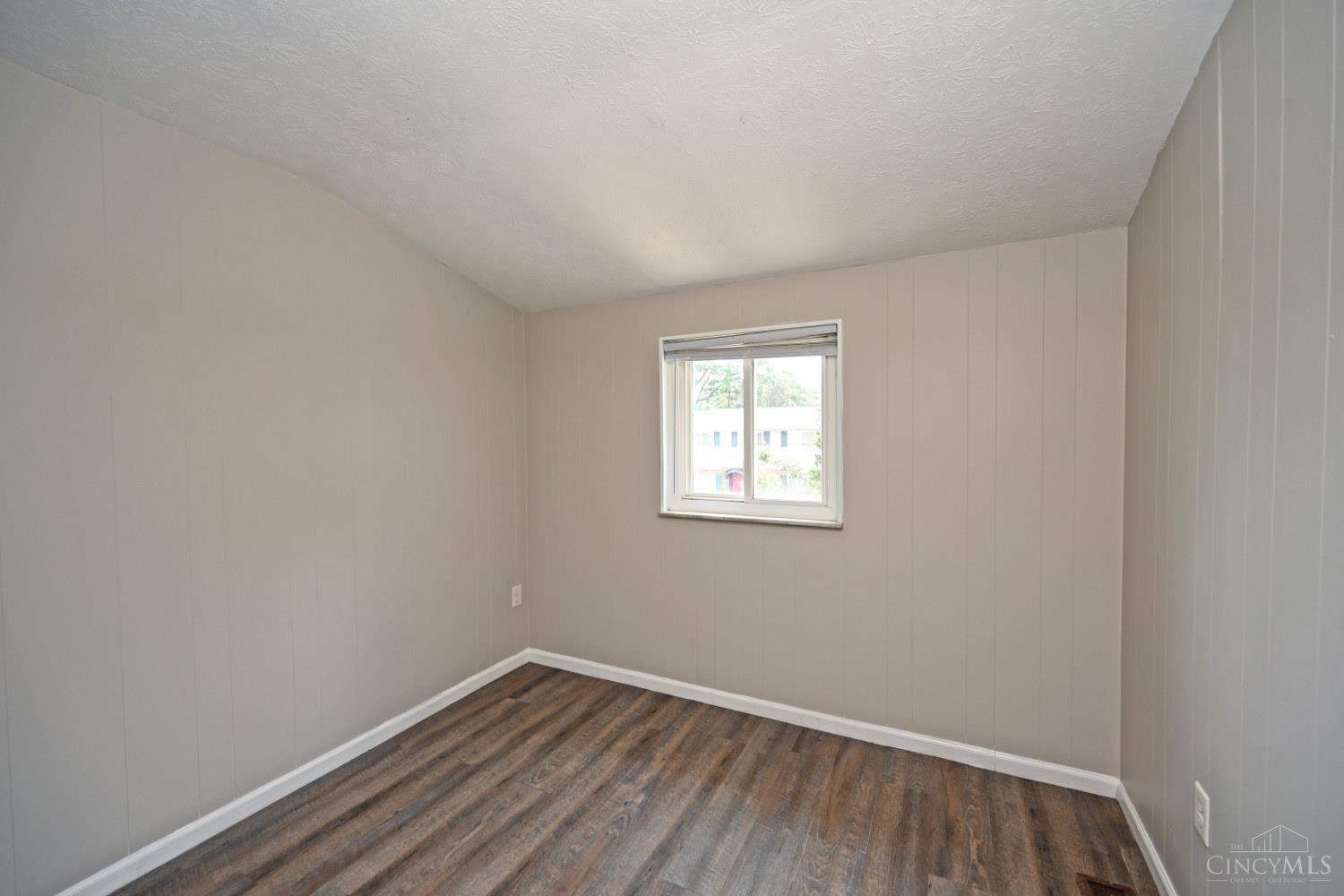 7752 Montgomery Road, Unit 29 Cincinnati, OH 45236 - Photo 29 of 31