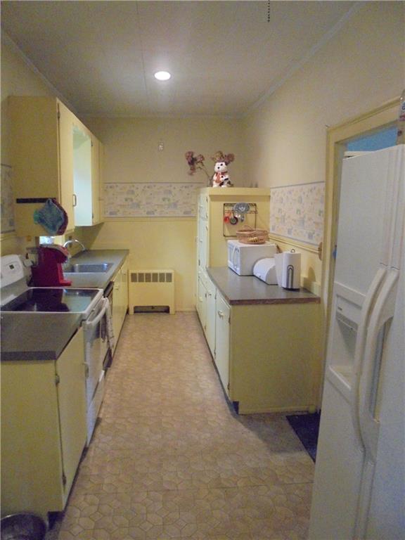 1110 Finntown Road Waldoboro, ME 04572 - Photo 3 of 20 Photo