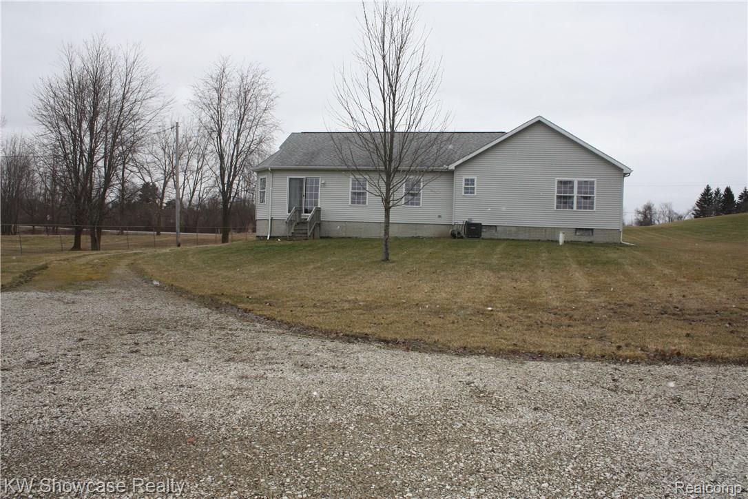 6220 Atlas Road Grand Blanc, MI 48439 - Photo 46 of 51 IMG_7854.JPG
