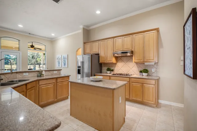 $430,000 | 6218 Stone Trail Lane, Spring, TX 77379