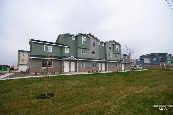 $649,900 | 4055 West Bunny Hl Lane, Meridian, ID 83642