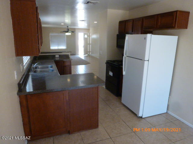 2133 East 35th Street Tucson, AZ 85713 - Photo 11 of 26