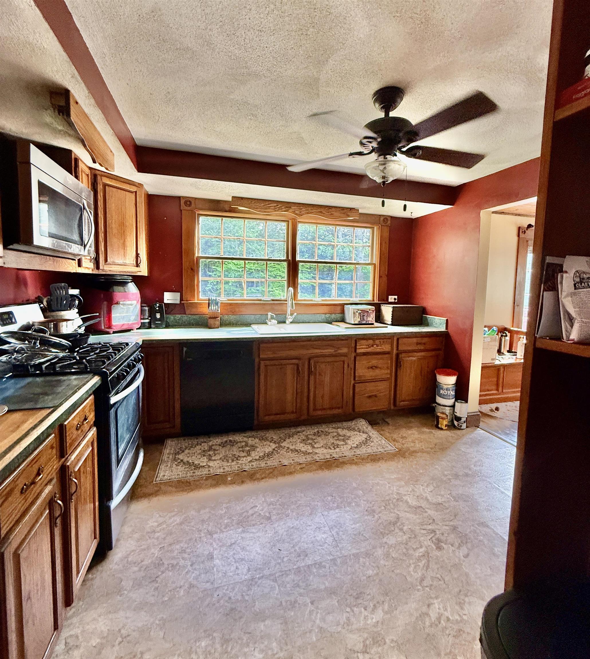 29 Tandy Road Deerfield, NH 03037 - Photo 32 of 53