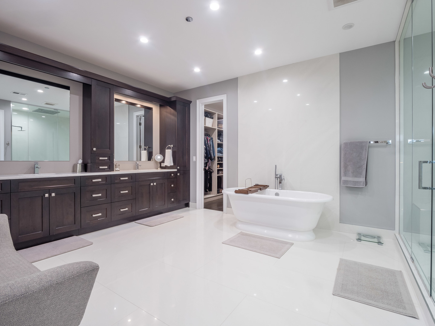 20 North Loomis Street, Unit A Chicago, IL 60607 - Photo 14 of 33