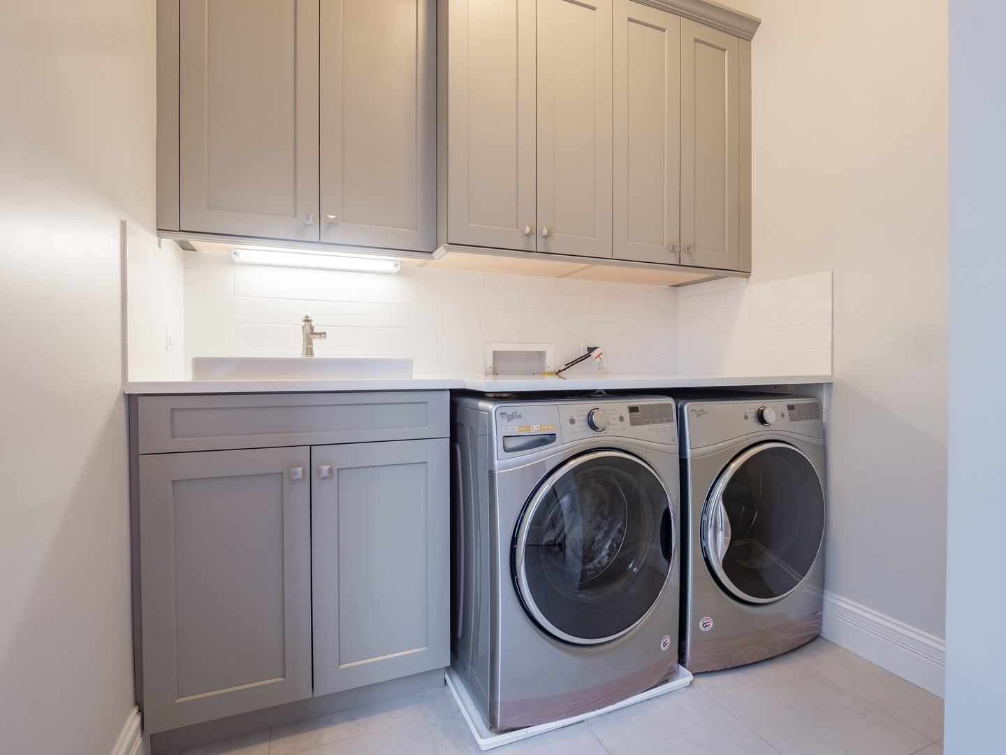 20 North Loomis Street, Unit A Chicago, IL 60607 - Photo 25 of 33