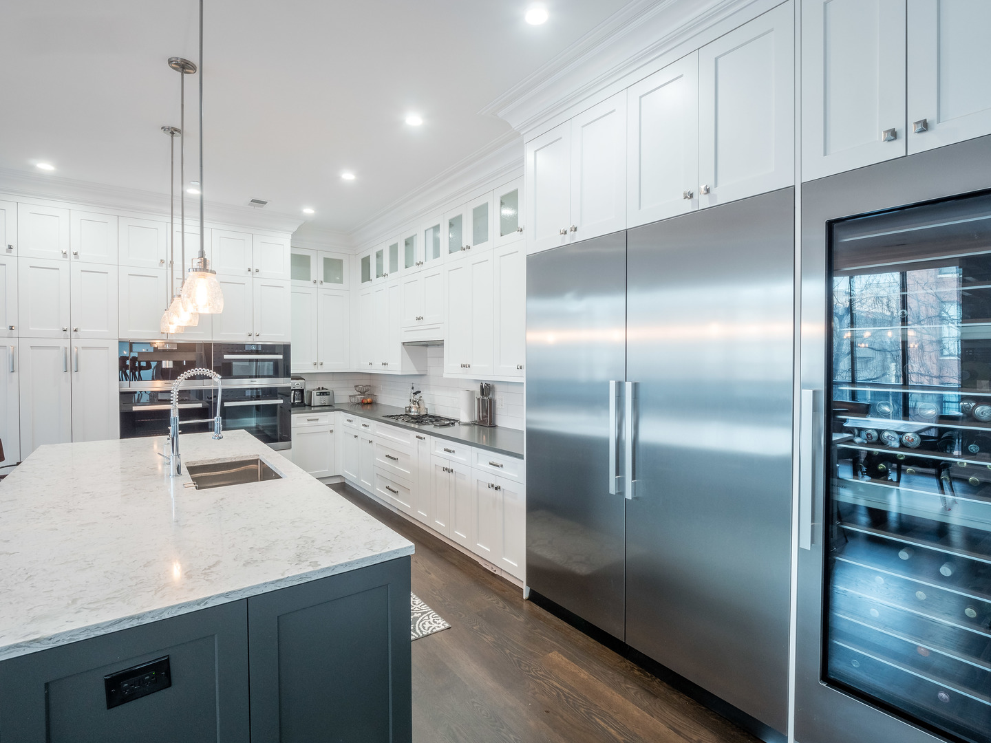 20 North Loomis Street, Unit A Chicago, IL 60607 - Photo 9 of 33