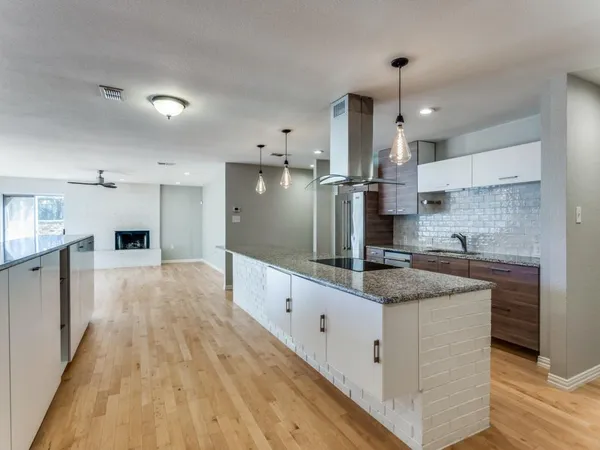 $420,000 | 5963 River Bend Drive, Benbrook, TX 76132