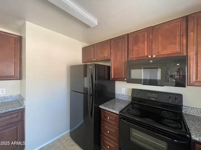 $1,620 | 7124 West Flower Street, Phoenix, AZ 85033