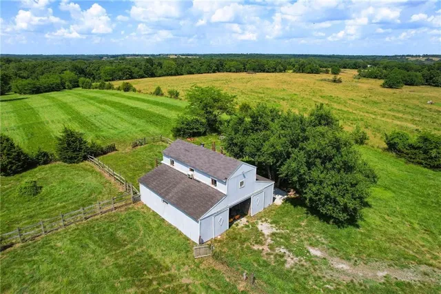$335,000 | East County Line Road, Pleasant Hill, MO 64080