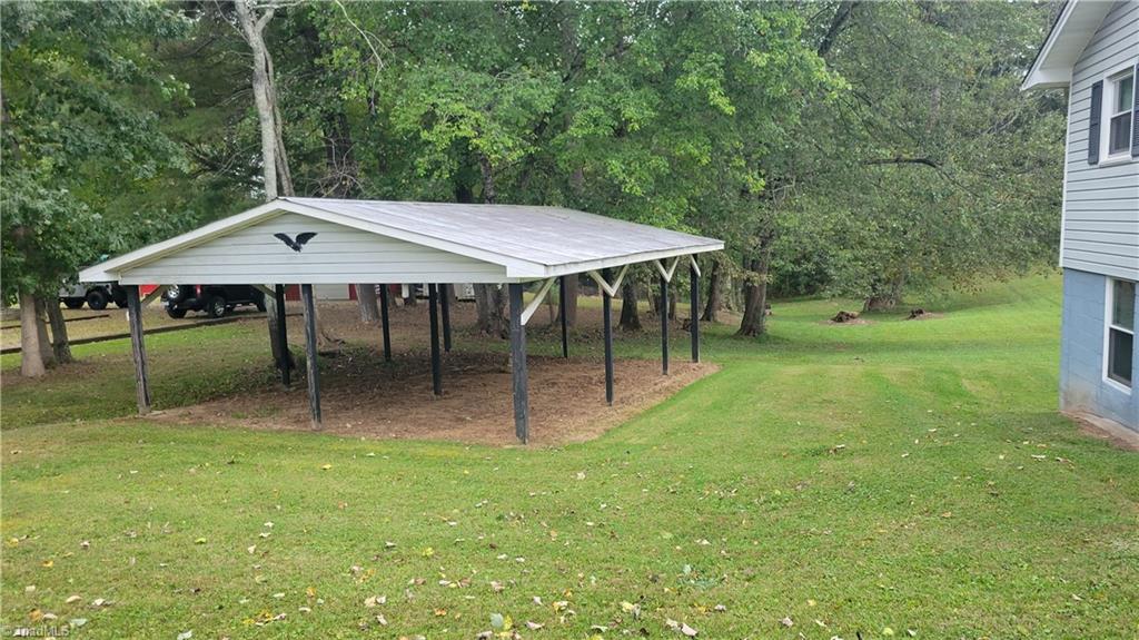 1102 Rockford Road Dobson, NC 27017 - Photo 3 of 35 Gallery Image 3