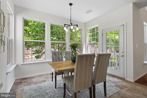 $879,900 | 9017 Harrover Place, Lorton, VA 22079