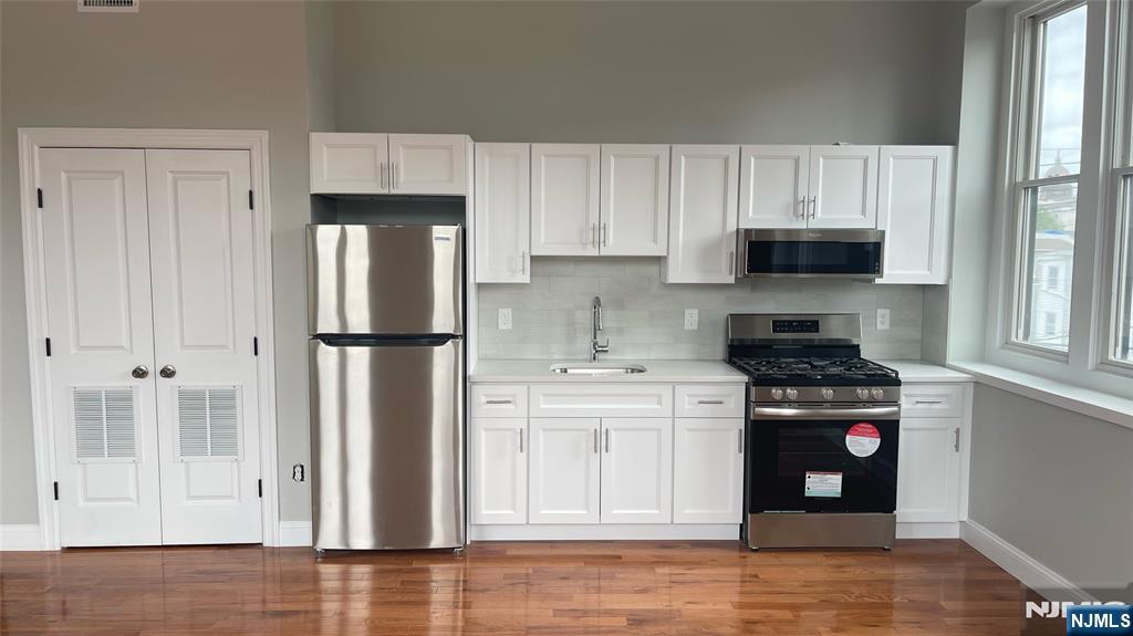 38 Mill Street, Unit 403 Paterson, NJ 07501 - Photo 3 of 16