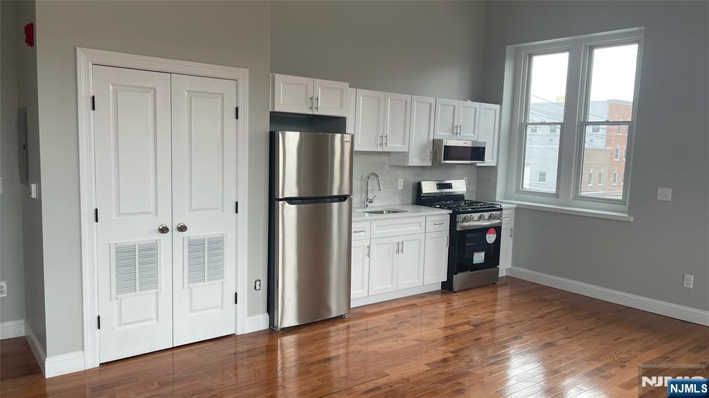 38 Mill Street, Unit 403 Paterson, NJ 07501 - Photo 4 of 16