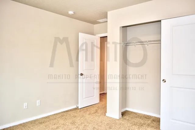 $2,400 | 1017 West Highpeak Drive, Spokane, WA 99224