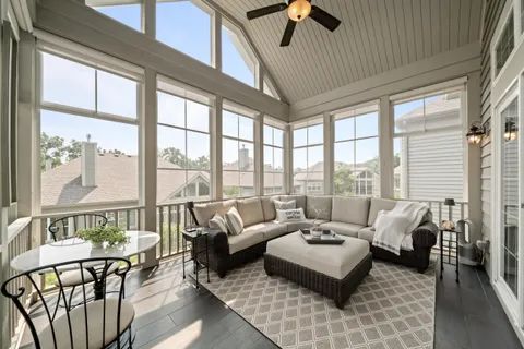 $1,298,000 | 151 Lake Vista Circle, Unit 51, Fontana, WI 53125