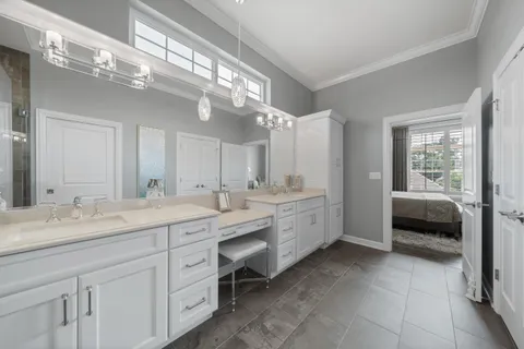 $1,298,000 | 151 Lake Vista Circle, Unit 51, Fontana, WI 53125