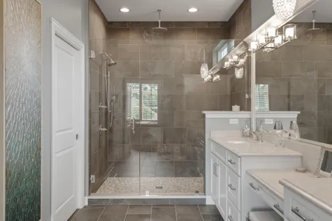 $1,298,000 | 151 Lake Vista Circle, Unit 51, Fontana, WI 53125