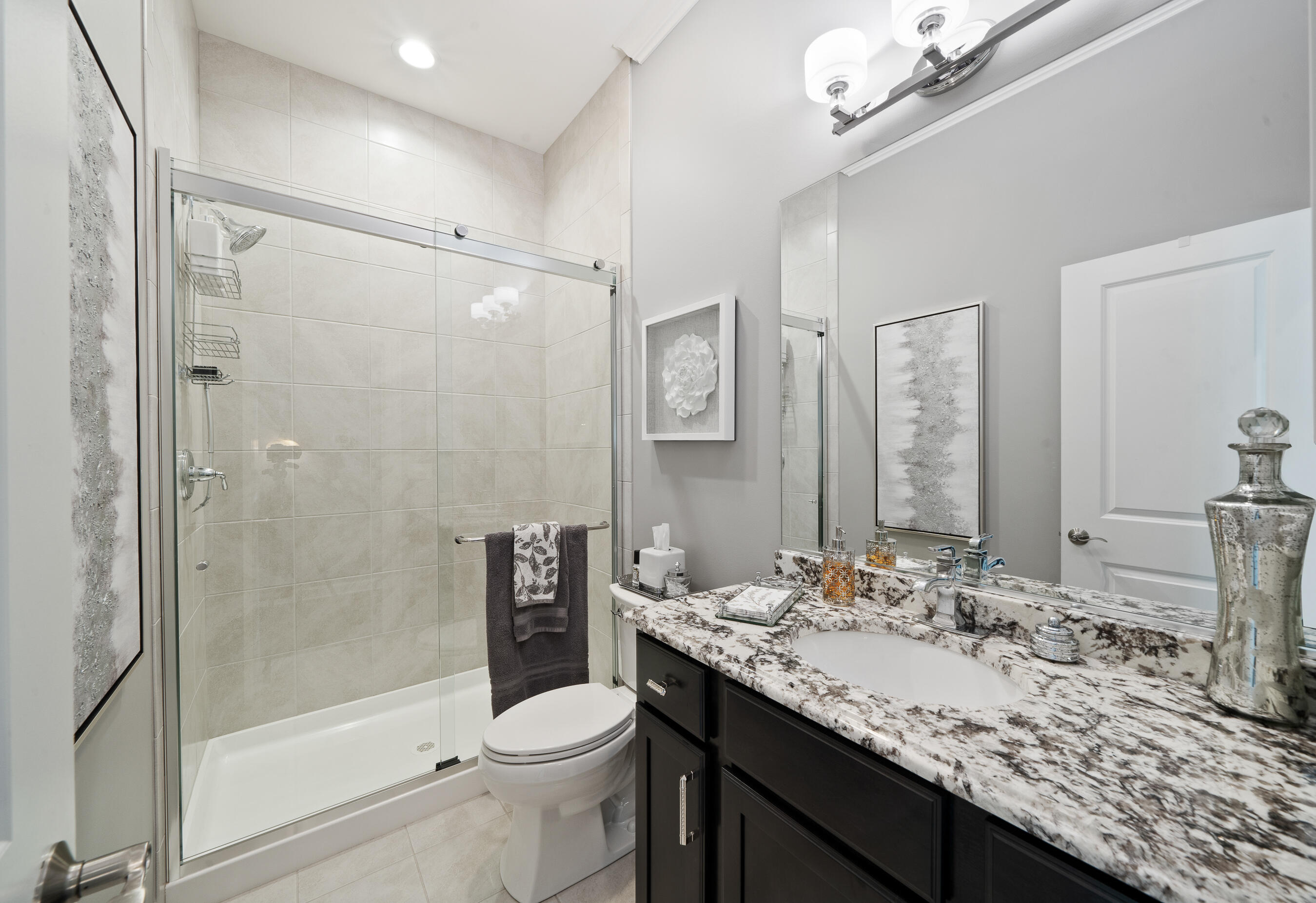 151 Lake Vista Circle, Unit 51 Fontana, WI 53125 - Photo 16 of 80 Bath 2