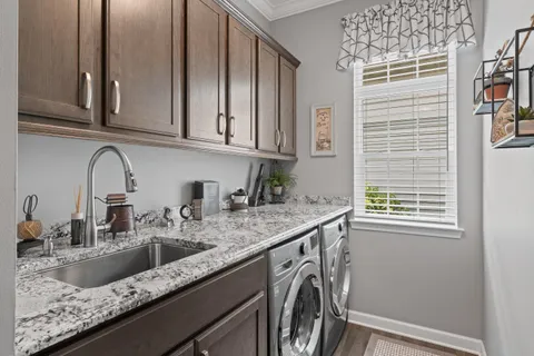 $1,298,000 | 151 Lake Vista Circle, Unit 51, Fontana, WI 53125