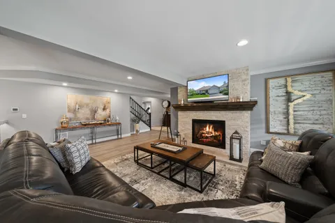 $1,298,000 | 151 Lake Vista Circle, Unit 51, Fontana, WI 53125