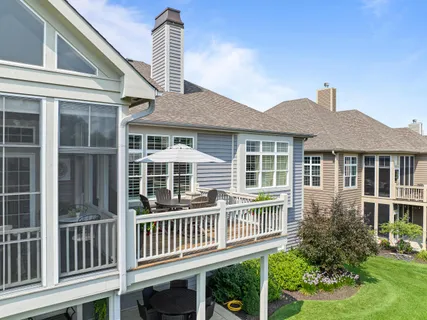 $1,298,000 | 151 Lake Vista Circle, Unit 51, Fontana, WI 53125