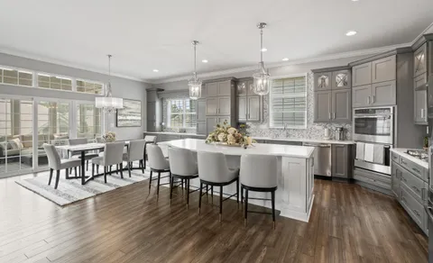 $1,298,000 | 151 Lake Vista Circle, Unit 51, Fontana, WI 53125