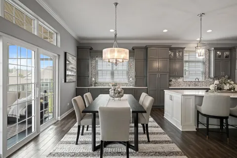 $1,298,000 | 151 Lake Vista Circle, Unit 51, Fontana, WI 53125