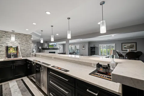 $1,298,000 | 151 Lake Vista Circle, Unit 51, Fontana, WI 53125