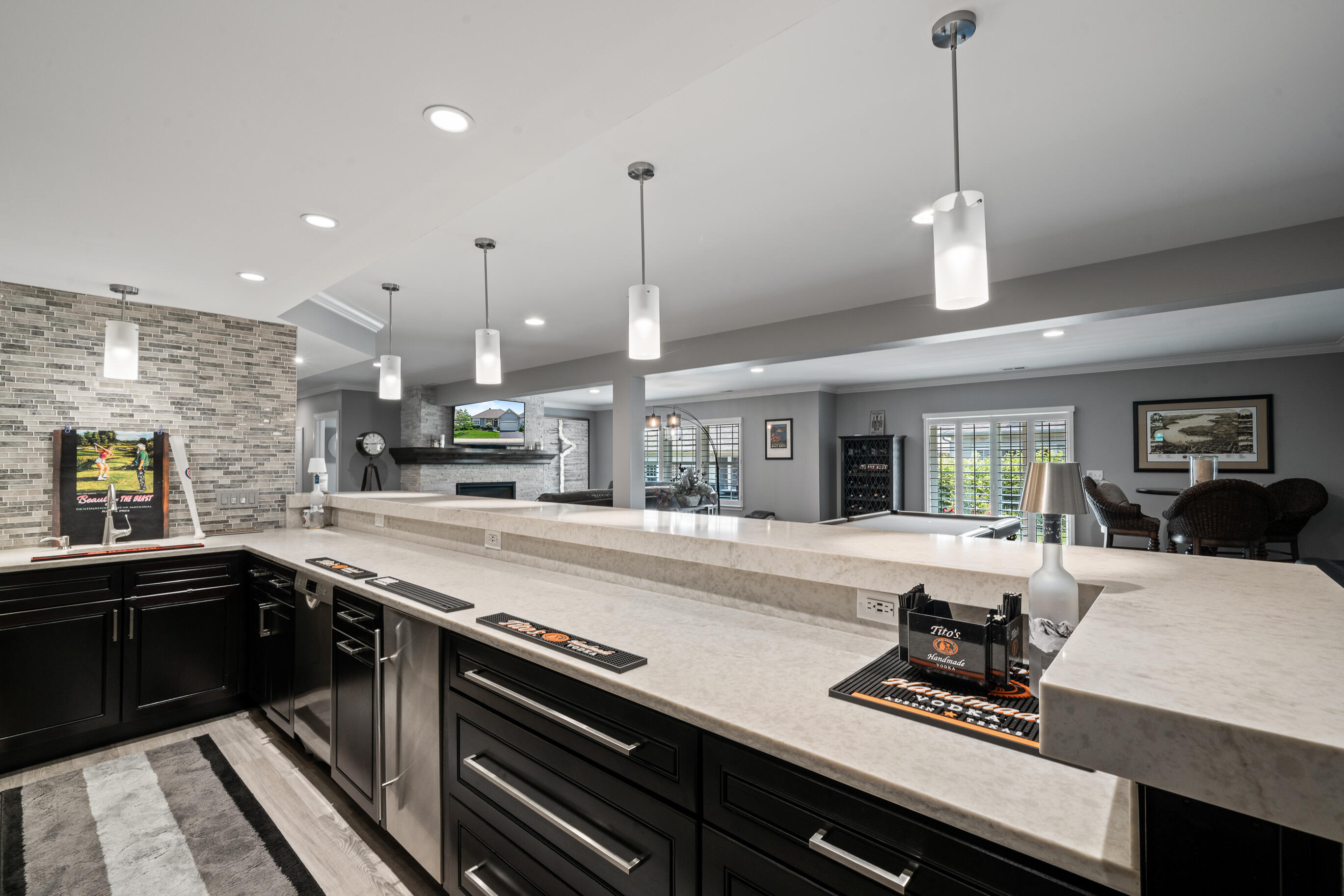 151 Lake Vista Circle, Unit 51 Fontana, WI 53125 - Photo 60 of 80 Bar