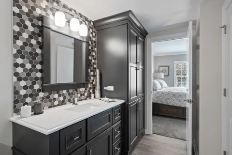 $1,298,000 | 151 Lake Vista Circle, Unit 51, Fontana, WI 53125