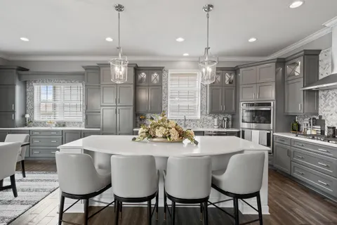 $1,298,000 | 151 Lake Vista Circle, Unit 51, Fontana, WI 53125