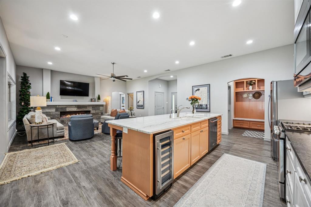 7239 Open Water Point Quinlan, TX 75474 - Photo 11 of 40