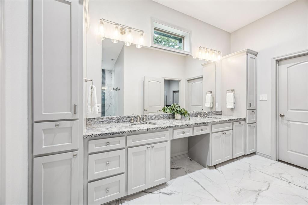 7239 Open Water Point Quinlan, TX 75474 - Photo 20 of 40