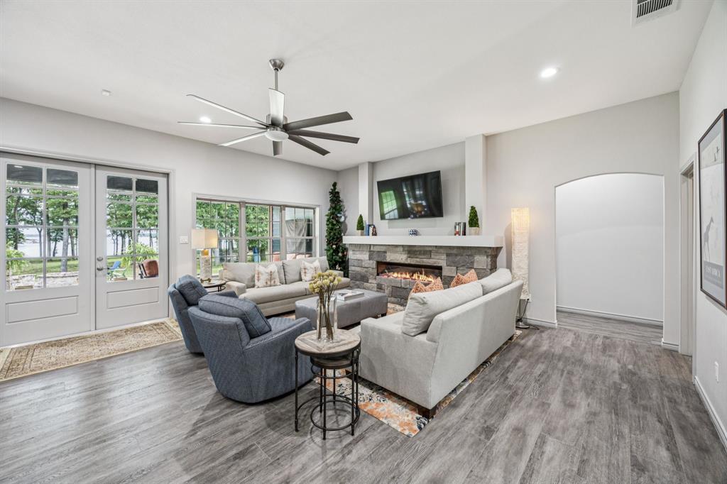 7239 Open Water Point Quinlan, TX 75474 - Photo 6 of 40