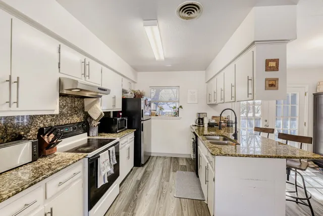 $795,000 | 3408 Northland Drive, Austin, TX 78731