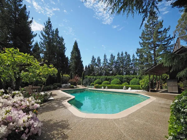 $1,779,000 | 626 Gold Ridge Road, Sebastopol, CA 95472