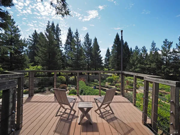 $1,779,000 | 626 Gold Ridge Road, Sebastopol, CA 95472