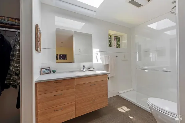$1,779,000 | 626 Gold Ridge Road, Sebastopol, CA 95472